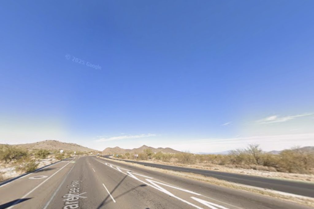 Male Bicyclist Critically Injured in North Phoenix Traffic Collision