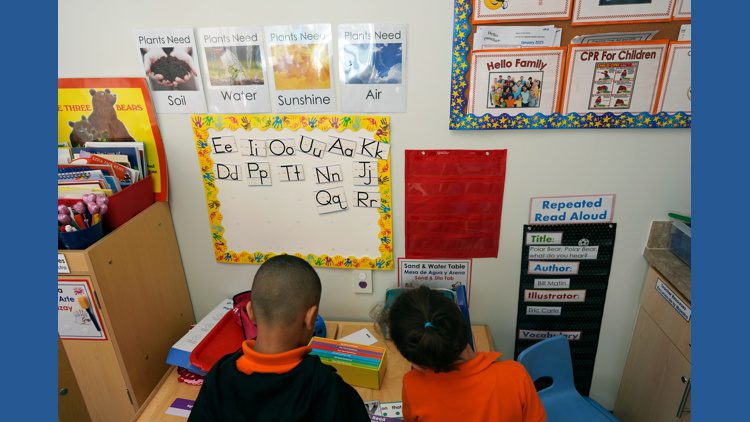 Some Head Start preschools shutter as government shutdown continues