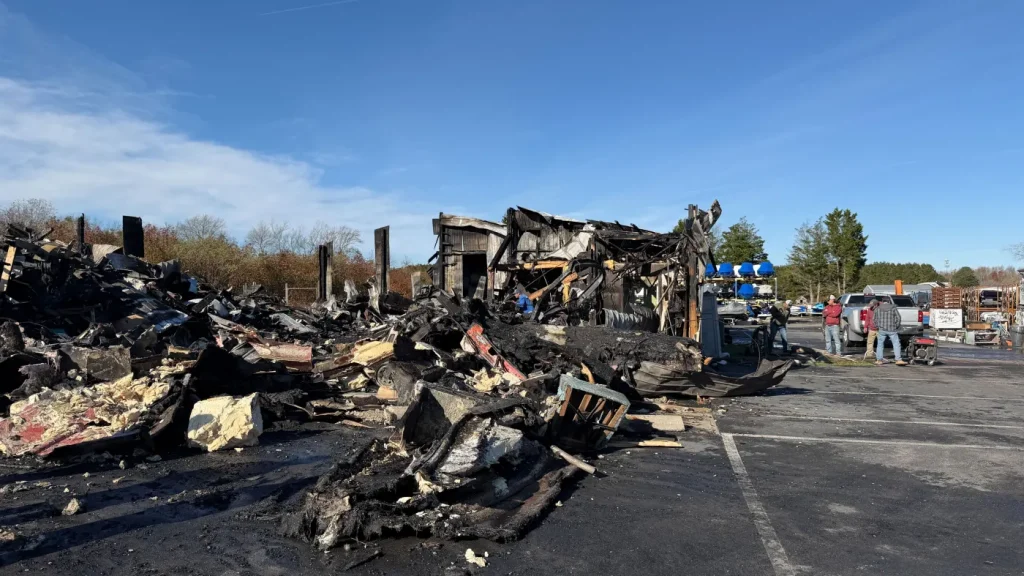 Berlin warehouse fire destroys local business, smoke visible for 50 miles