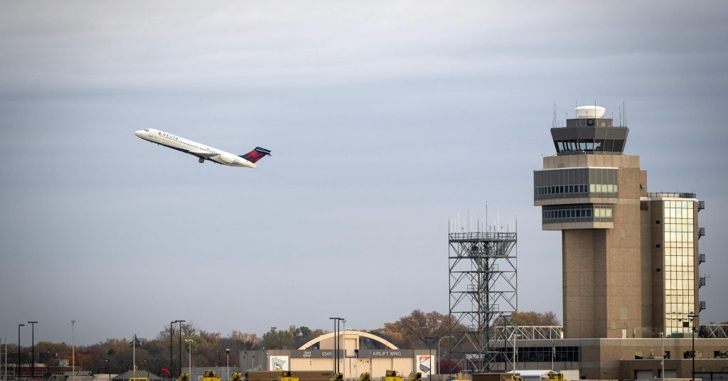 MSP flight cancellations grow as government shutdown continues