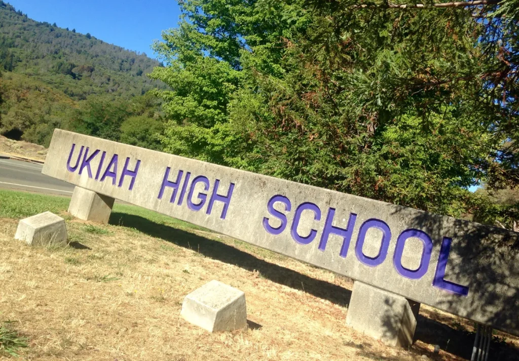 UPD: Ukiah High teacher arrested for inappropriate contact with teen