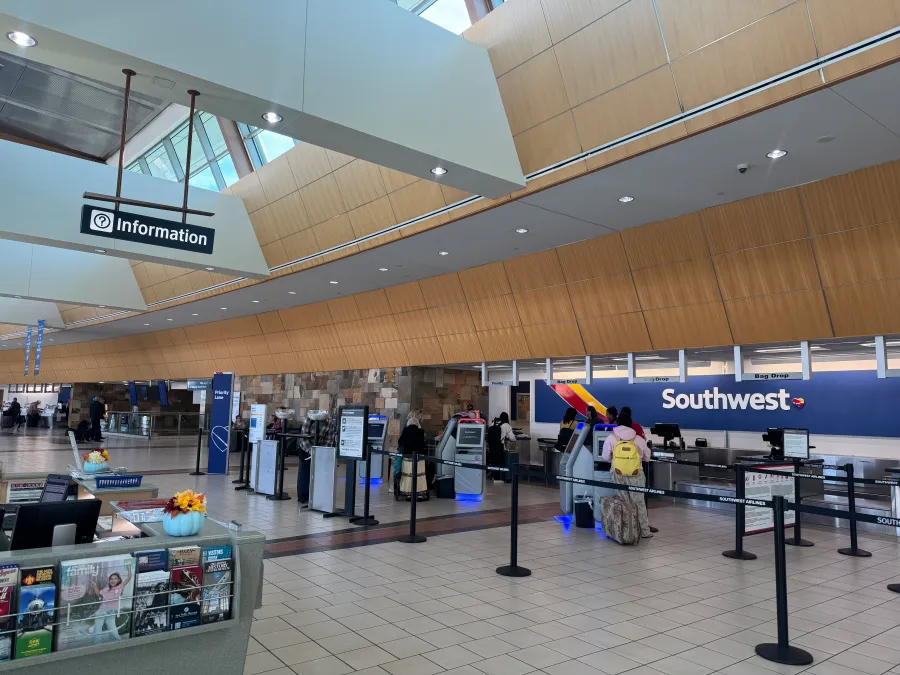 Nationwide airport delays, cancelations trickling down to Will Rogers International Airport