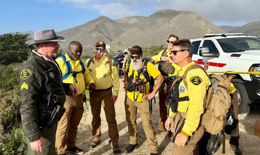 Rogue wave sweeps man and 7-year-old daughter away at Big Sur