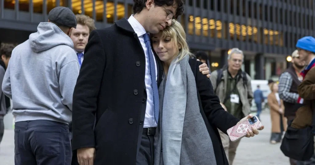 Candidate for US Representative among 6 pleading not guilty in Broadview ICE protest case