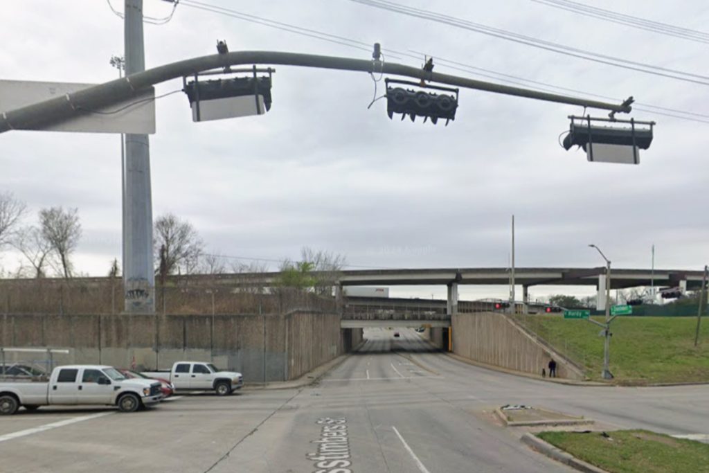 Houston Police Encounter Under Investigation After Man Dies From Gunshot Wound During Standoff