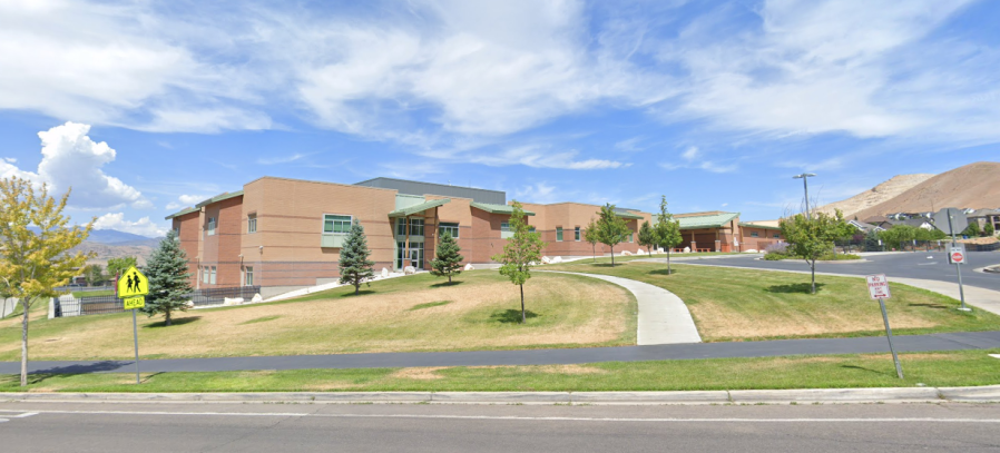 GAS LEAK: Students and residents evacuating for gas leak near Traverse Mountain Elementary