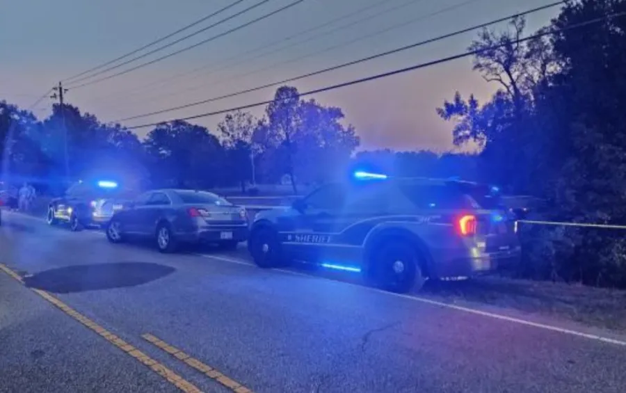 Deputies investigate death along Clinton Road in Vander community just east of Fayetteville