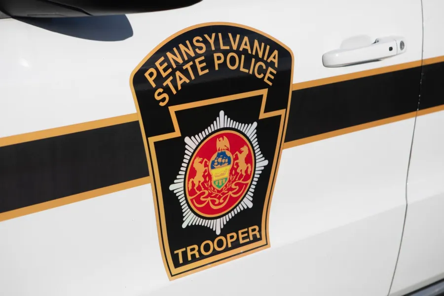 Woman stabs, escapes alleged sex trafficker on Pennsylvania Turnpike