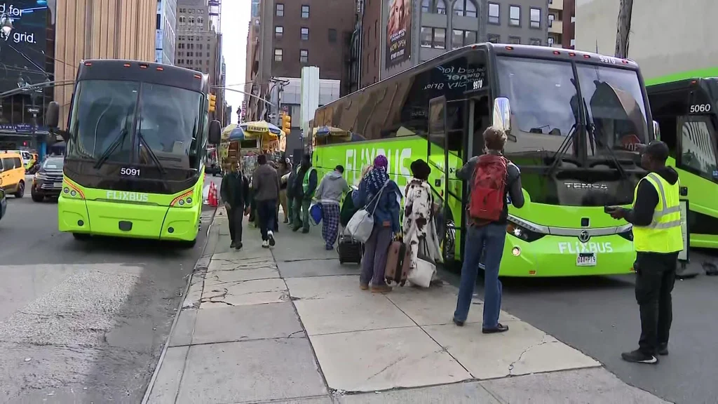 Flight cancellations have travelers around Tri-State Area looking for alternatives