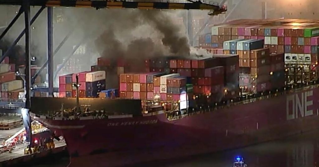 Toxic L.A. port fire burned for hours before emergency alerts were sent