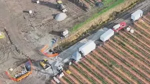 Olympic Pipeline leak threatens SEA jet fuel supply during holiday rush