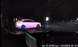 Deputy stops wrong-way driver on US 101 in Mason County