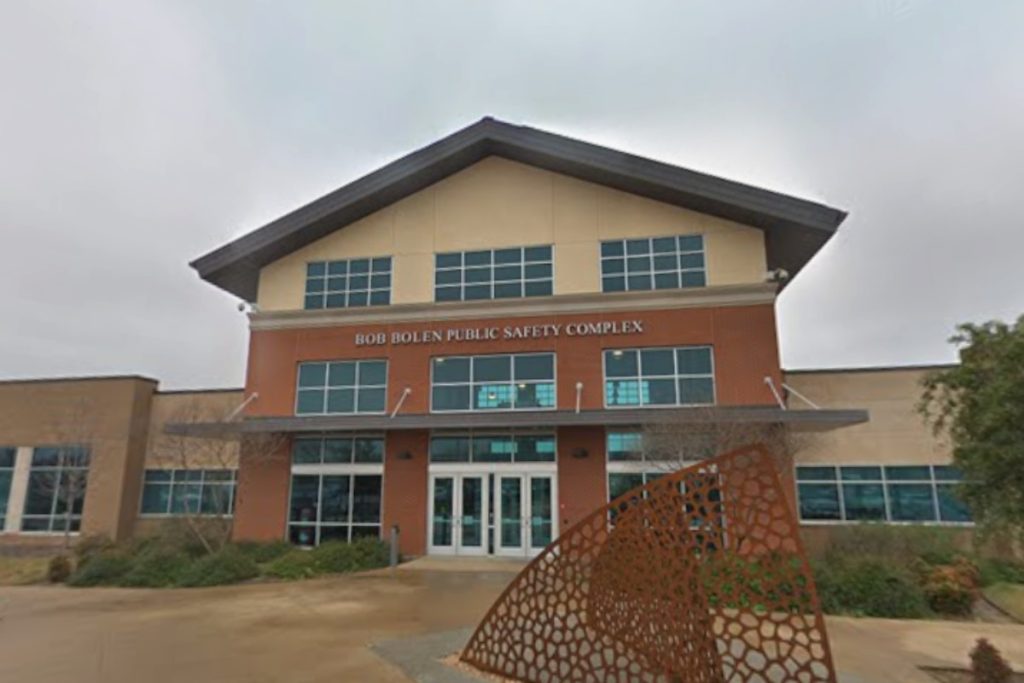 Daylight Gunfire Turns Fort Worth Front Yard Into Crime Scene