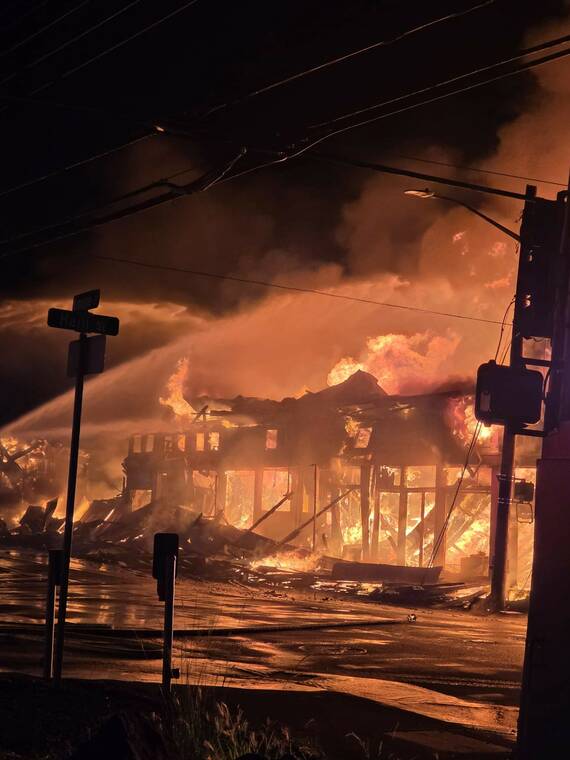 Hilo in flames again as fires destroy 4 buildings downtown