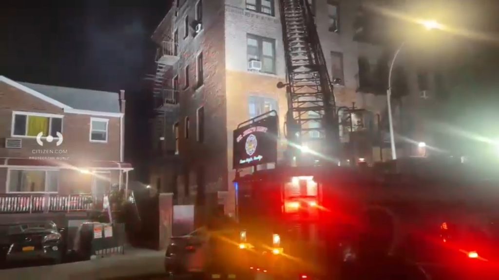 Families displaced after fire rips through Crown Heights apartment building; 2 people injured