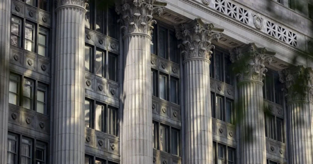 Mayor Brandon Johnson: Arsonist tried to set fire at Chicago City Hall