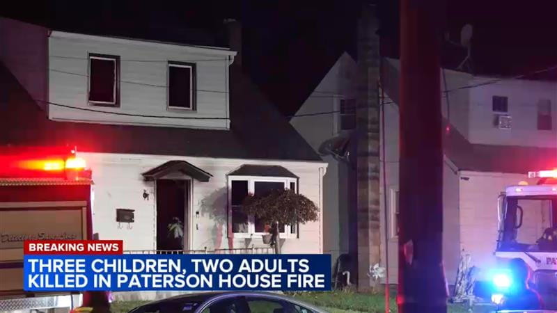 5 dead, including 3 kids, in wind-whipped Paterson house fire