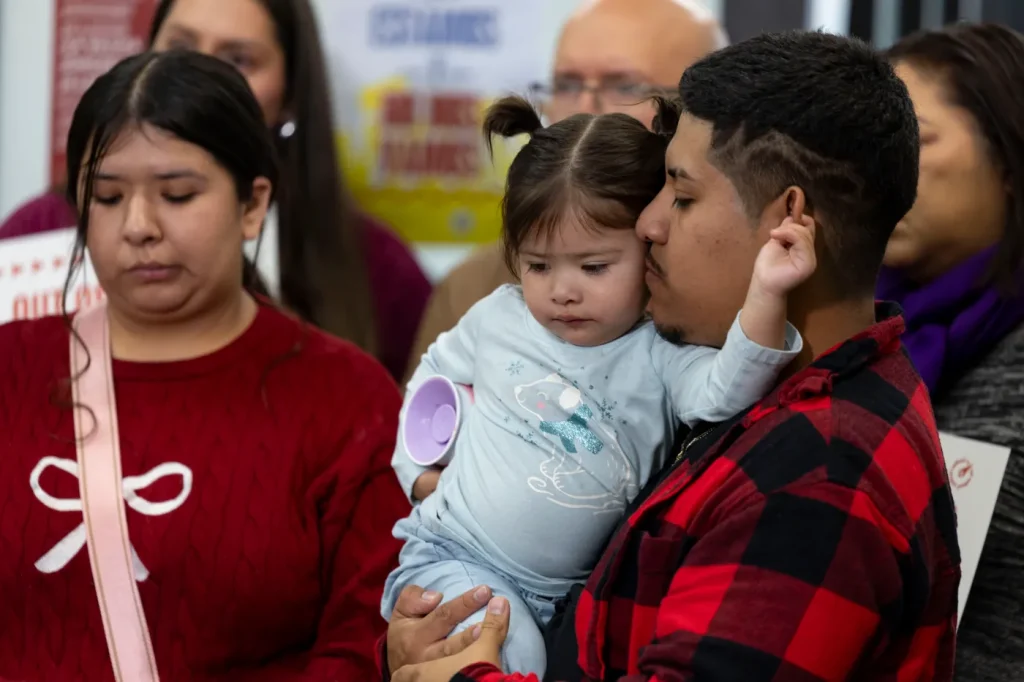 Pepper-sprayed Berwyn family rattled after getting caught up in federal blitz