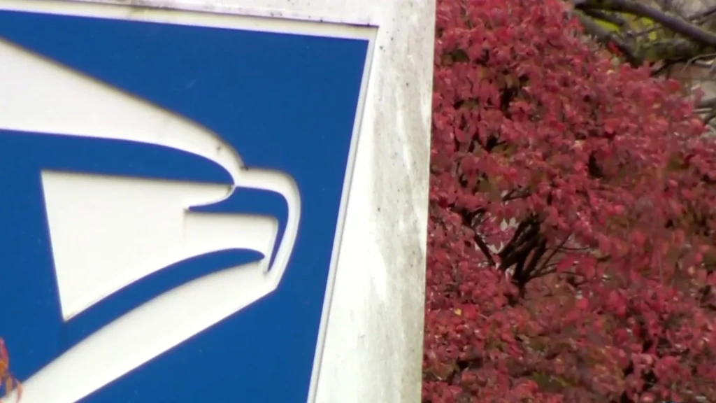 Man found dead at U.S. Postal Service facility in Wayne County