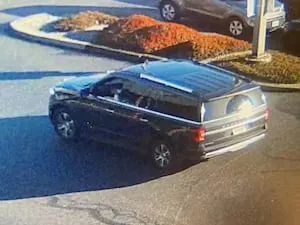 Edmonds police warn of distraction jewelry thefts after elderly woman knocked down at WinCo