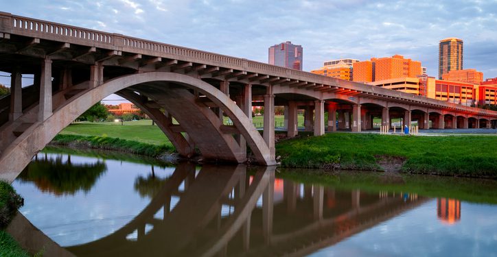 Texas Father Missing After Trying to Save Two Teens Who Drowned in River