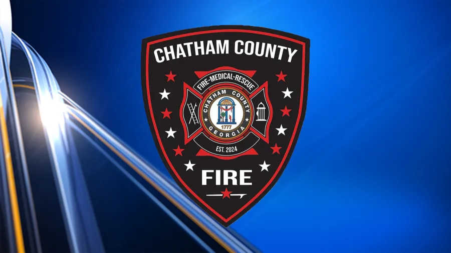 1 dead, 10 displaced after Wilmington Island structure fire