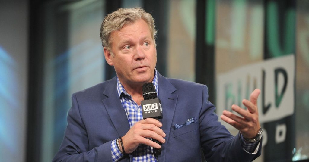 Alleged Perv Texted Decoy Teen He Feared Seeing Chris Hansen at Meetup – That’s Exactly Who Was Waiting for Him