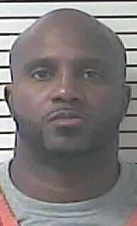 2 parents accused of abusing, assaulting children with belt