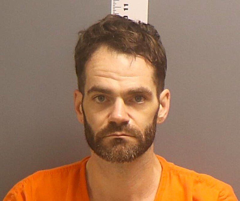 Detroit Lakes man accused of domestic strangulation and robbery