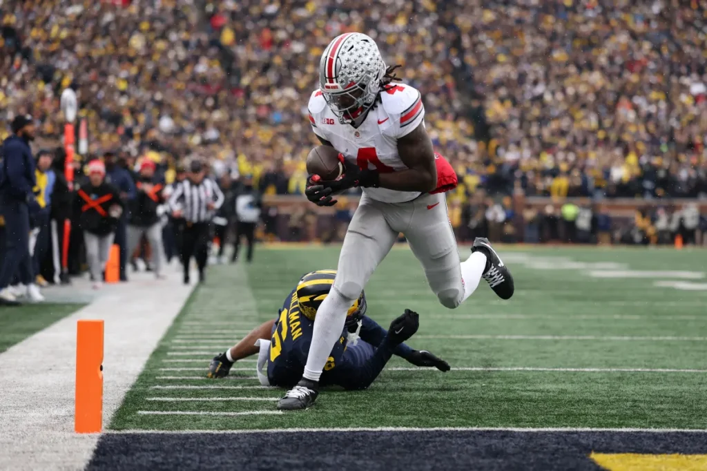 Michigan Fans Furious With Officials After Questionable Jeremiah Smith TD