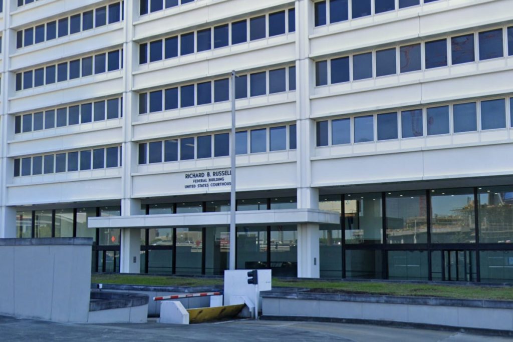 Feds Slam Brakes on Drug Duo’s Deadly Fentanyl Fiefdom in Forest Park, Over 21 Kilos Seized