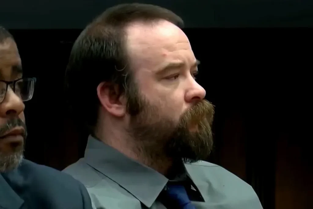 Iowa Man Beat 4 People to Death with Metal Pipe. Now He’s Heading to Prison