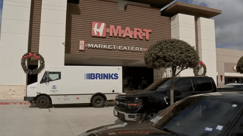 Thieves target armored vehicle and get away with cash in armed robbery in Katy, HCSO says