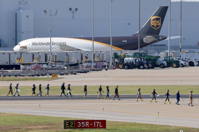 Death toll rises to 12 in Louisville UPS plane crash; engine fell off