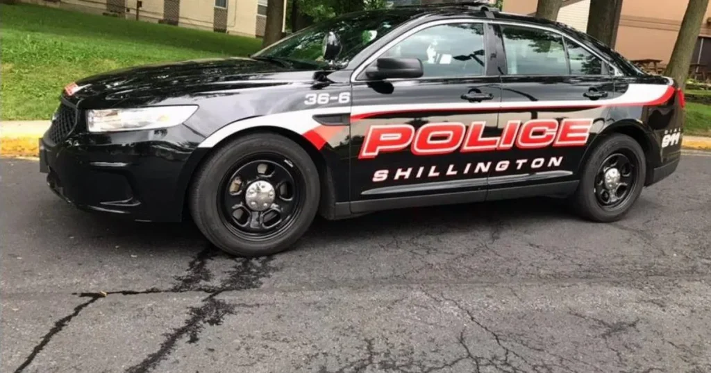 Dog accidently shoots owner in the back after jumping on a shotgun left on his bed