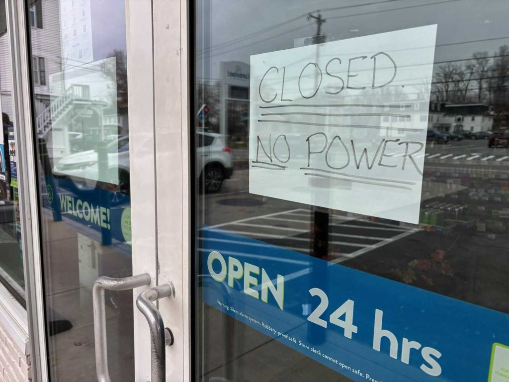 Transmission line problem leaves Mass. town without power