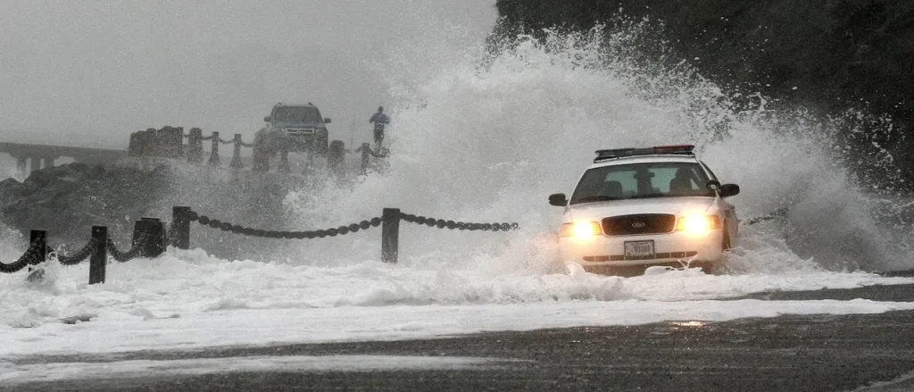 One Dead, 5-Year-Old Missing In California After Family Gets Pulled Out Into Ocean