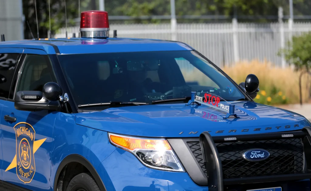 Thanksgiving car crash kills 3-year-old, injures 3 in Macomb County