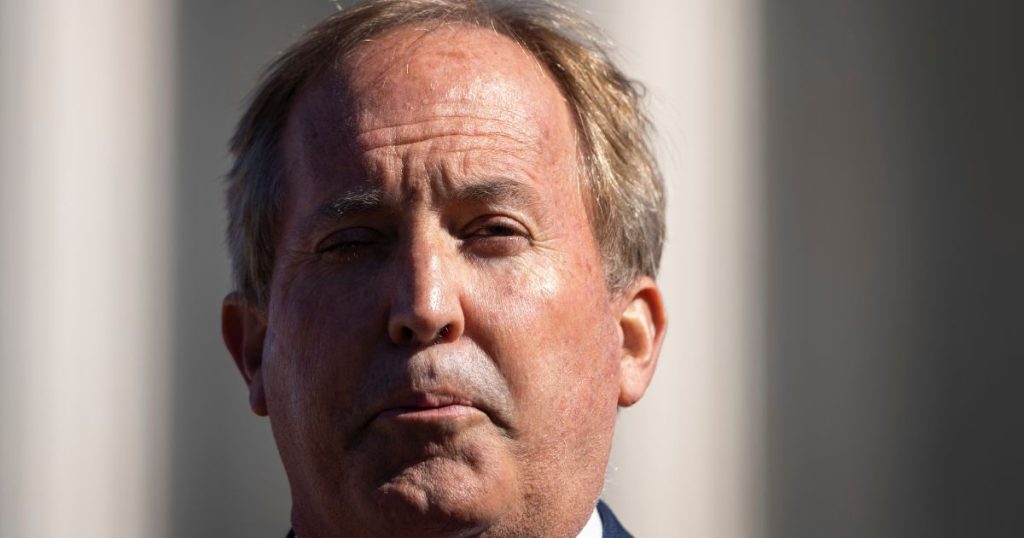 Texas Illegal Allegedly Stole Child’s Identity to Cash in on Medicaid, Obtain 7 Jobs