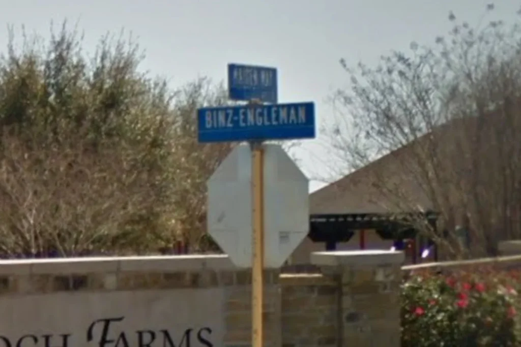 One Critically Injured in Single-Vehicle Crash on Binz Engleman Rd, Bexar County Sheriff’s Office Investigating