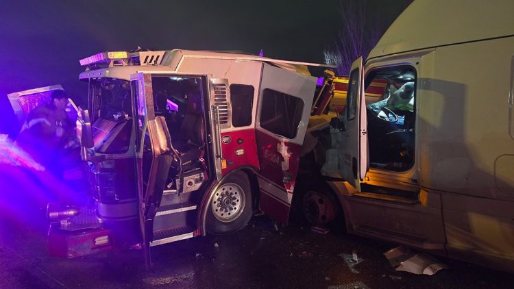 Major crash on Eastex Freeway sends four Houston firefighters to the hospital, union says