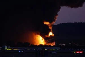 At least 7 dead, 11 injured in UPS plane crash and explosion at Kentucky airport