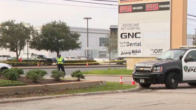 Woman killed crossing Westheimer; driver stayed, but another kept going