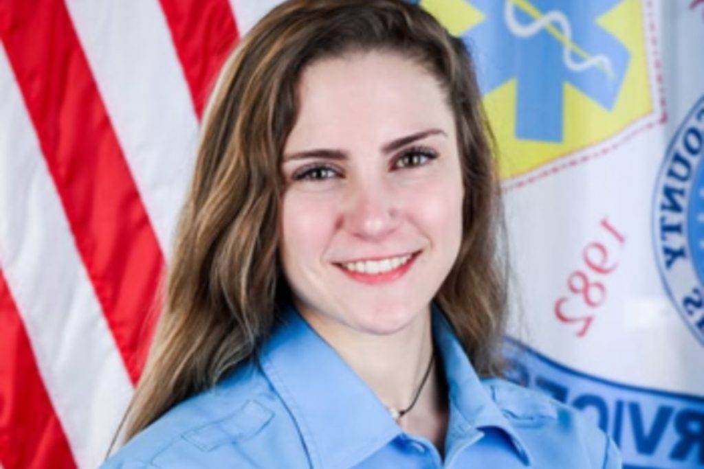 Gaston County Mourns the Loss of Devoted Paramedic Mary Jolly After Tragic Incident on Interstate 95