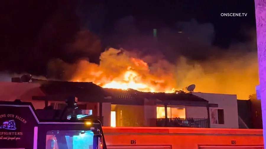 Massive fire rips through Rialto apartment complex, destroys every unit