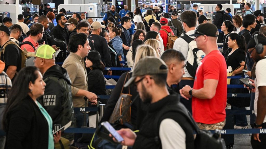 Travelers face growing disruptions as flight cancellations pile up amid government shutdown