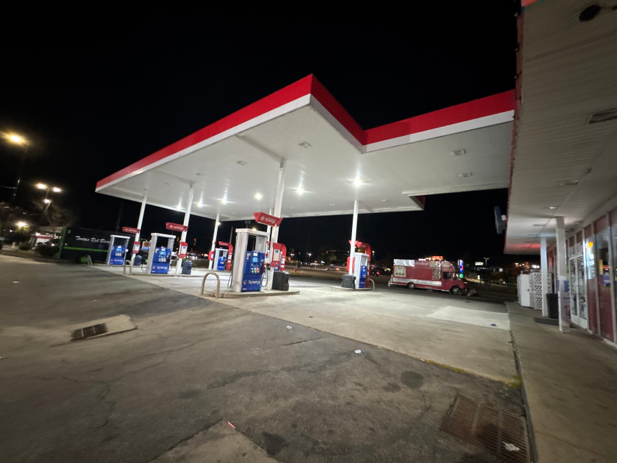 2 stabbed after fight near Raleigh Exxon gas station, police say