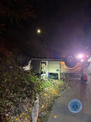 Driver arrested, accused of DUI after crash on I-405