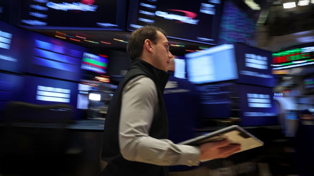 Stock futures are little changed after Dow rallies on Fed rate cut: Live updates