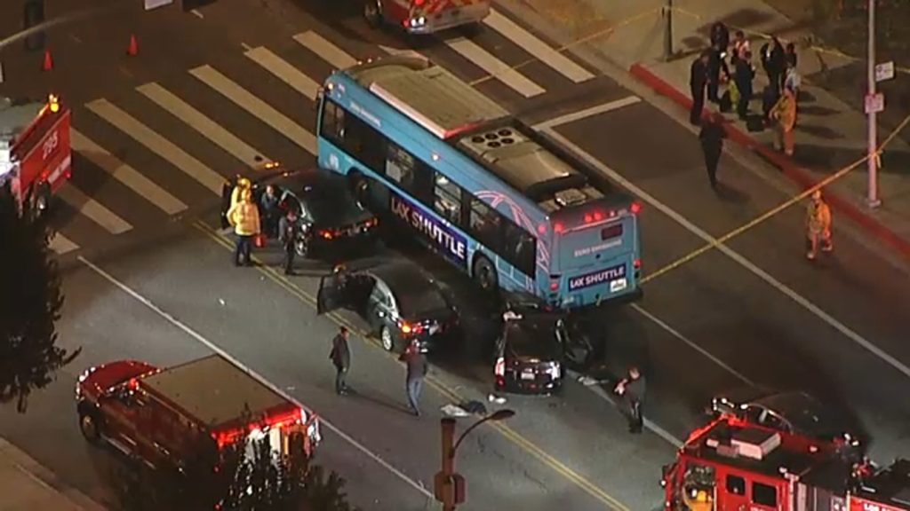 Multiple people injured after 3-car crash involving LAX shuttle bus